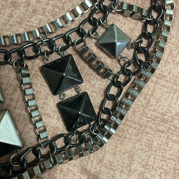Silver chunky punk style necklace. From Urban Outfitters in London, ON. - Picture 3 of 3